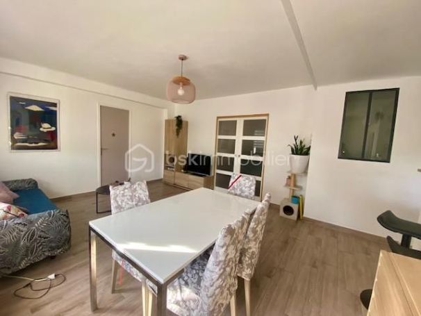 A louer APPARTEMENT T4 84 M2  CASTELNAU LE LEZ