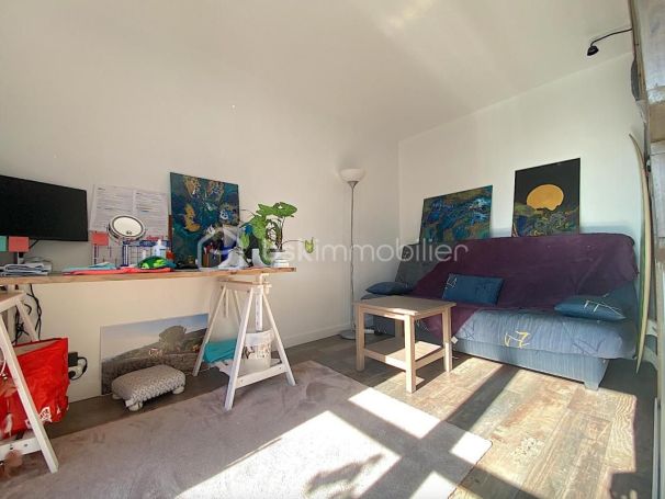 A louer APPARTEMENT T4 83 M2  PESSAC