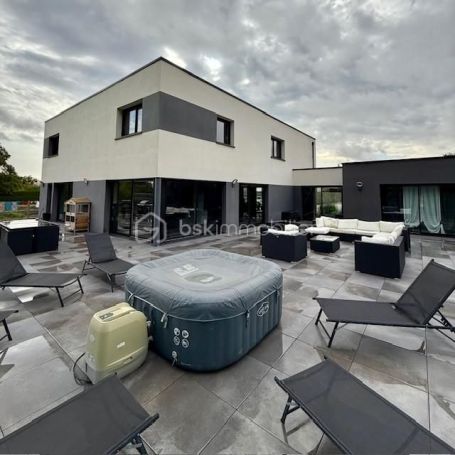 A louer MAISON  CONTEMPORAINE  PELVES