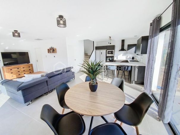 A louer MAISON  CONTEMPORAINE  TEYRAN