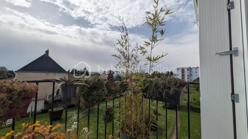 A louer APPARTEMENT T4 71 M2  FONTENAY LE COMTE