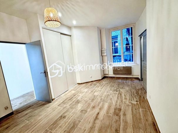 A louer APPARTEMENT NEUF T2 67 M2  NIMES