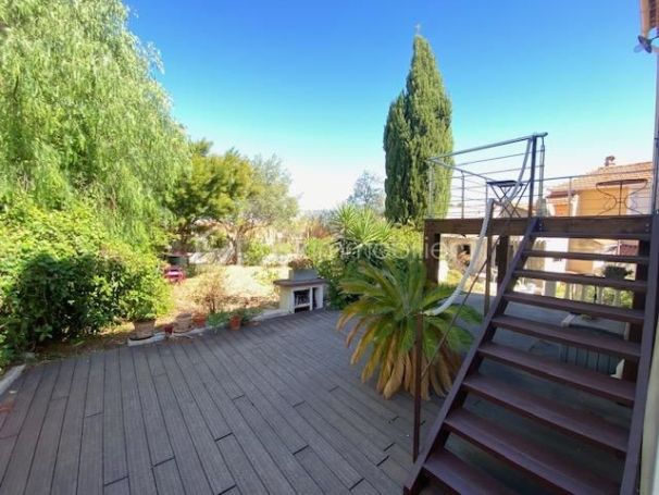 A louer MAISON  3 PIECES 91 M2 VUE MER SAINT MANDRIER SUR MER