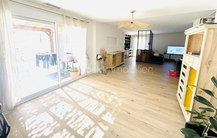 A louer MAISON  CONTEMPORAINE  LIGNAN SUR ORB