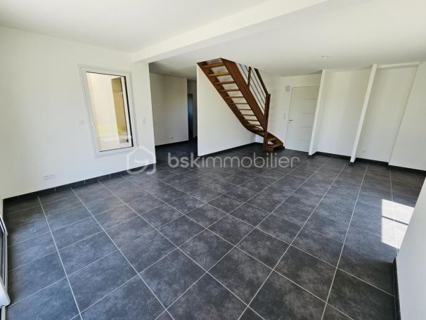 A louer MAISON  CONTEMPORAINE BORD DE MER BAYEUX