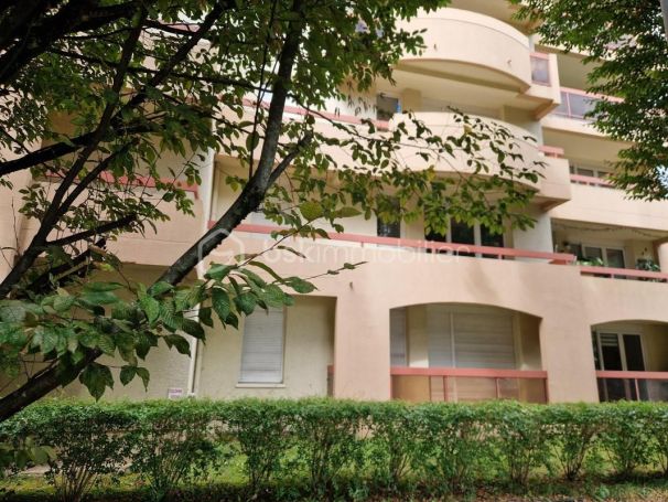 A louer APPARTEMENT T2 45 M2  PAU