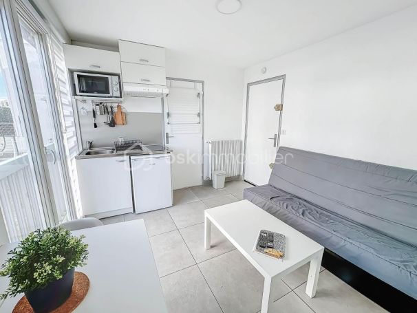 A louer STUDIO  14 M2 BORD DE MER LA GRANDE MOTTE