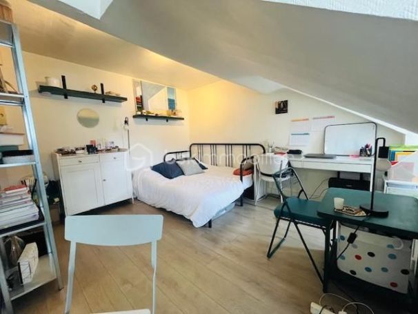 A louer STUDIO  18 M2  NANTES
