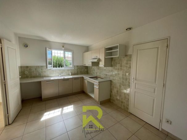 A louer MAISON  5 PIECES 124 M2 BORD DE MER VIAS