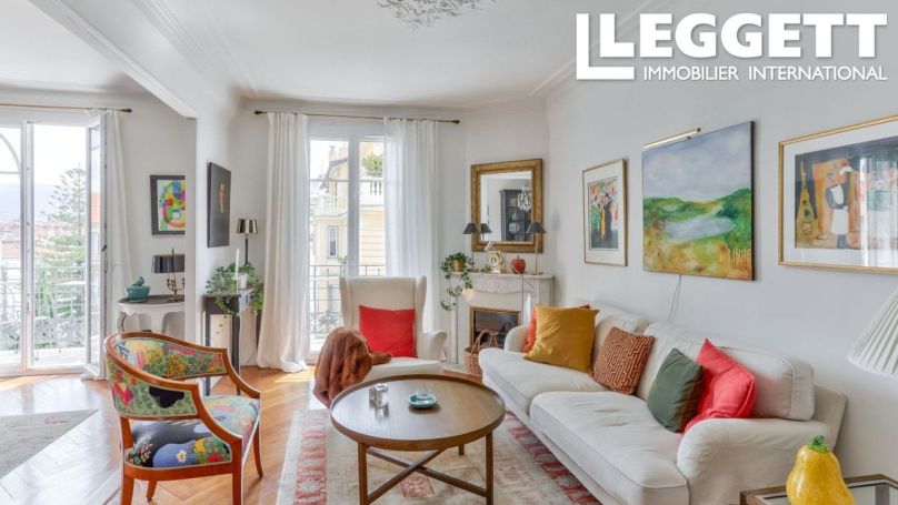 A louer APPARTEMENT T3 92 M2 BORD DE MER NICE
