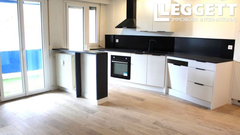 A louer APPARTEMENT T2 42 M2 BORD DE MER ANTIBES