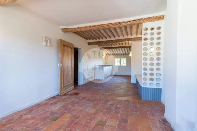 A louer APPARTEMENT T3 65 M2  AIX EN PROVENCE