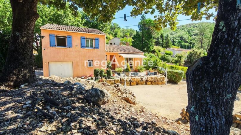 A louer MAISON 5 PIECES 93 M2 LE LUC