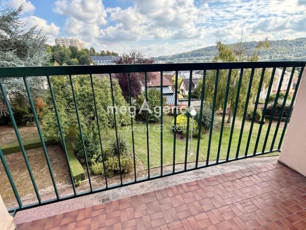 A louer APPARTEMENT T4 77 M2  ROUEN