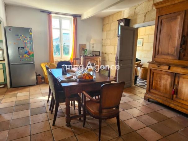 A louer MAISON  DE MAîTRE  GUITRES