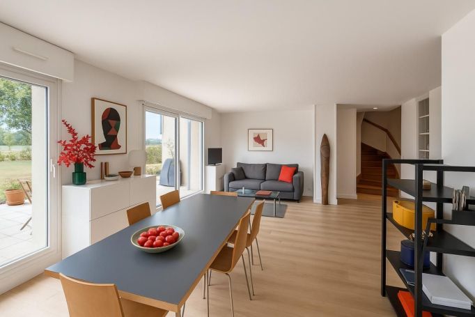 A louer APPARTEMENT DUPLEX DE PRESTIGE T4 95 M2 TERRASSE BORD DE MER DEAUVILLE