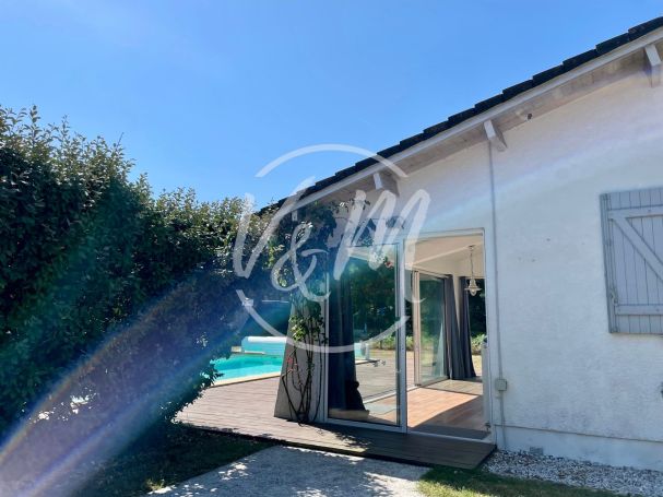 A vendre belle maison familiale 8 pieces 140 m² bord de mer Le Porge