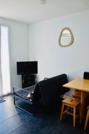 A louer APPARTEMENT T3 31 M2 BORD DE MER LONGEVILLE SUR MER