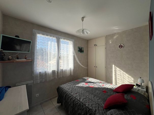 A louer APPARTEMENT T3 29 M2 BORD DE MER LONGEVILLE SUR MER