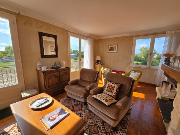 A vendre MAISON  8 PIECES 146 M2 BORD DE MER SAINT JEAN DE MONTS