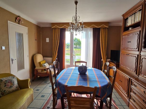 A vendre MAISON  8 PIECES 146 M2 BORD DE MER SAINT JEAN DE MONTS