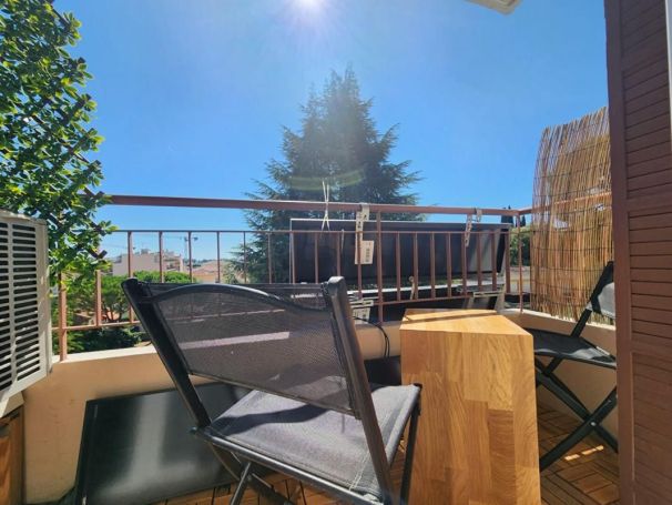 A louer APPARTEMENT NEUF T3 67 M2 BORD DE MER CAGNES SUR MER