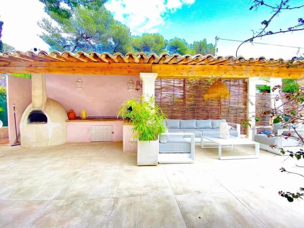 A louer MAISON  5 PIECES 140 M2 BORD DE MER LE CANNET