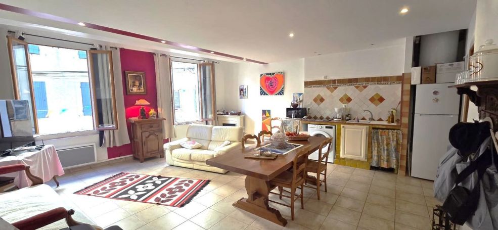 A louer APPARTEMENT T2 53 M2  SIGNES