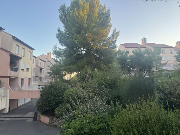 A louer APPARTEMENT T4 85 M2  MARSEILLE 13EME