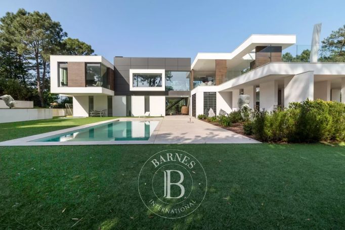 A vendre MAISON CONTEMPORAINE 450 M² ANGLET CHIBERTA