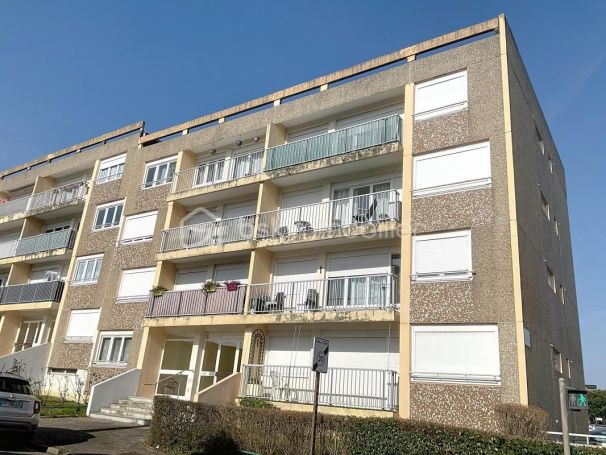 A louer APPARTEMENT T4 84 M2  SAINT ETIENNE DU ROUVRAY