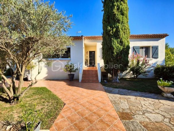 A vendre MAISON  6 PIECES 169 M2  LES AIRES