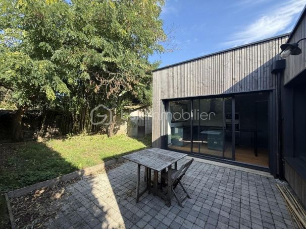 A louer MAISON  CONTEMPORAINE  NANTES