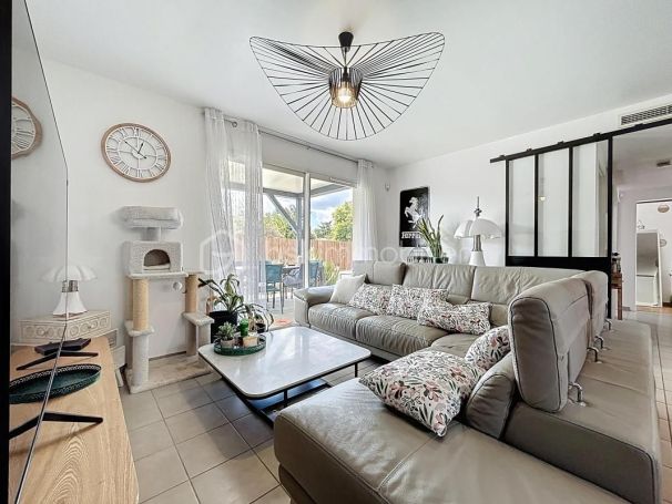 A louer MAISON  CONTEMPORAINE  SAINT DENIS DE PILE