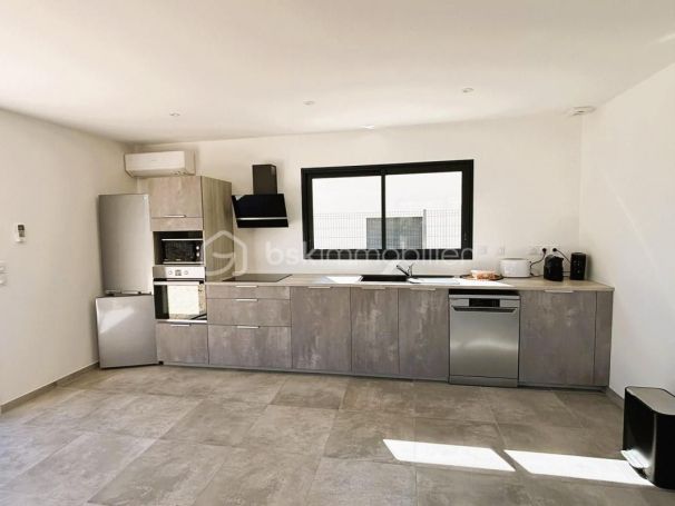 A louer MAISON  4 PIECES 95 M2  POMEROLS