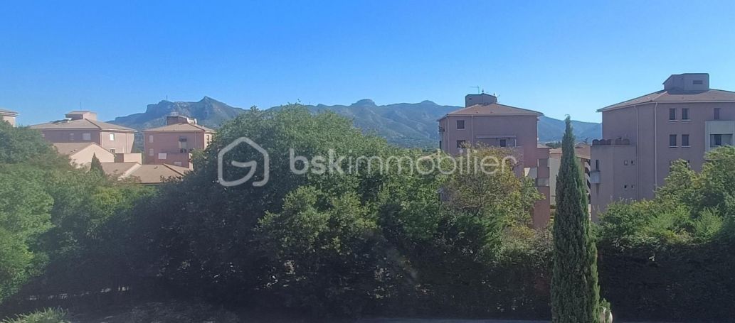 A louer APPARTEMENT T3 62 M2 TERRASSE  AUBAGNE
