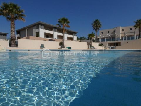 A louer APPARTEMENT T2 31 M2 TERRASSE BORD DE MER ROQUEBRUNE SUR ARGENS