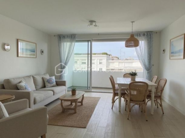 A louer APPARTEMENT T3 69 M2 BORD DE MER ROYAN
