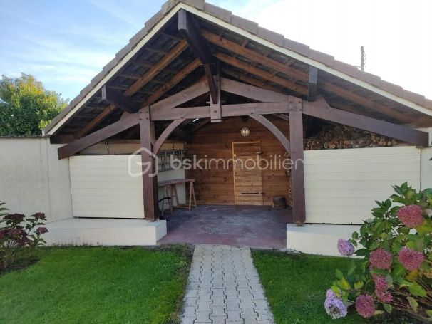 A louer MAISON  DE MAîTRE  SAUGNAC ET CAMBRAN