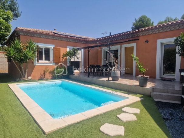 A vendre MAISON  5 PIECES 136 M2  MONTADY