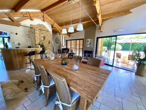 A louer MAISON  D'ARCHITECTE  RONTIGNON