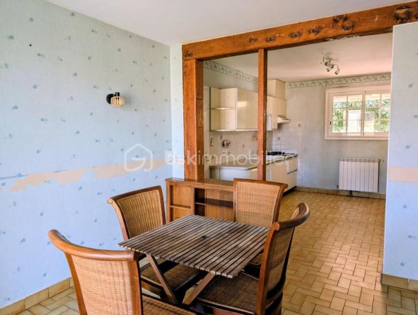 A louer MAISON  5 PIECES 108 M2  CAISSARGUES