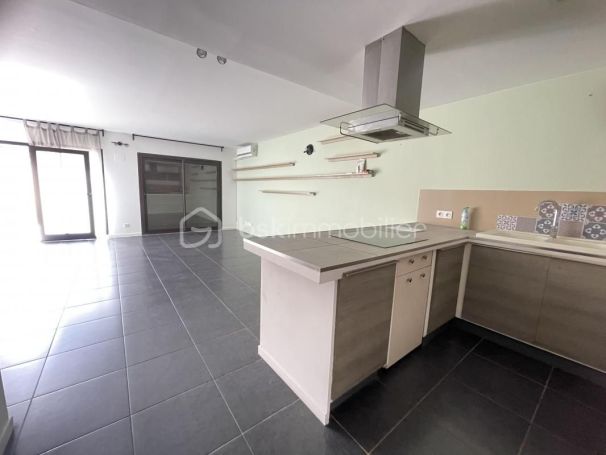 A louer MAISON  CONTEMPORAINE  BAGNOLS SUR CEZE