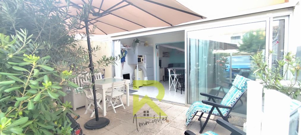 A louer APPARTEMENT T3 35 M2 TERRASSE BORD DE MER LE CAP D AGDE