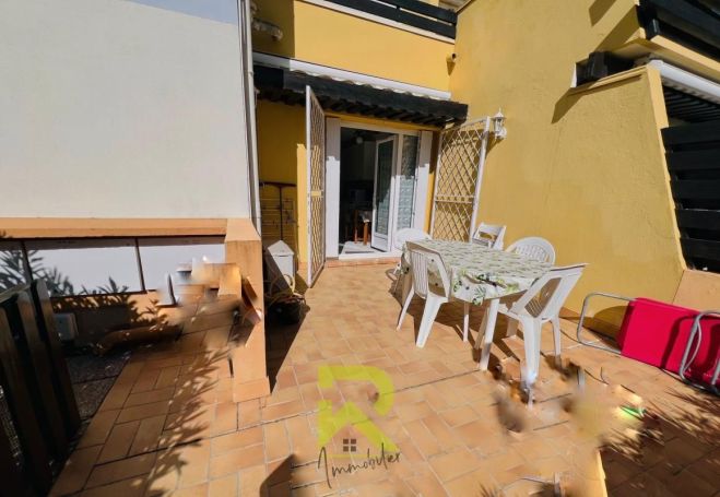 A louer APPARTEMENT T2 23 M2 TERRASSE BORD DE MER LE CAP D AGDE