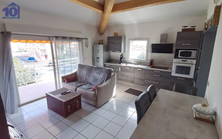 A louer APPARTEMENT T3 53 M2 TERRASSE PLAGE à PIED VALRAS PLAGE