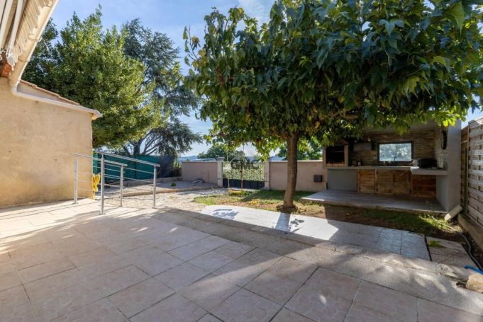 A louer MAISON  5 PIECES 86 M2  PAULHAN