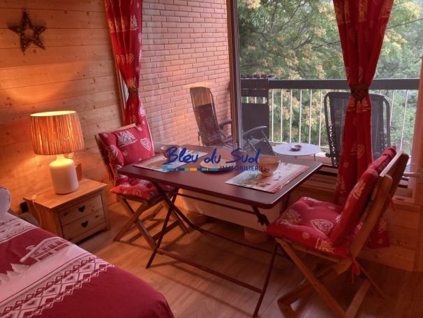 A louer STUDIO  29 M2  VERNET LES BAINS