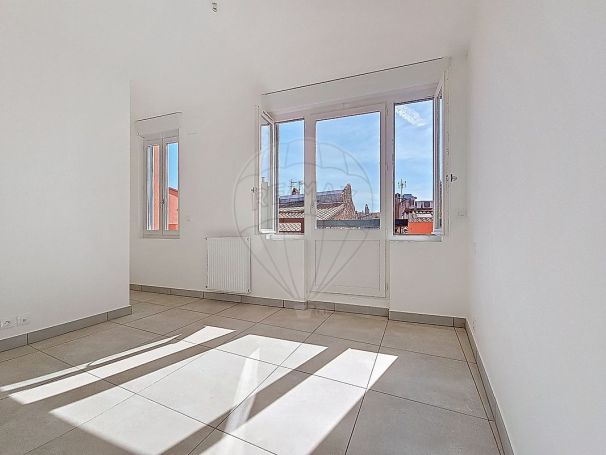 APPARTEMENT DUPLEX NEUF  243 M2 TERRASSE  PERPIGNAN