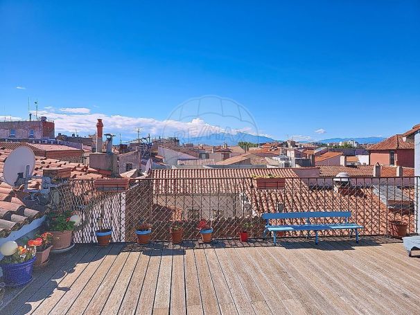 A louer APPARTEMENT T4 97 M2 TERRASSE  PERPIGNAN